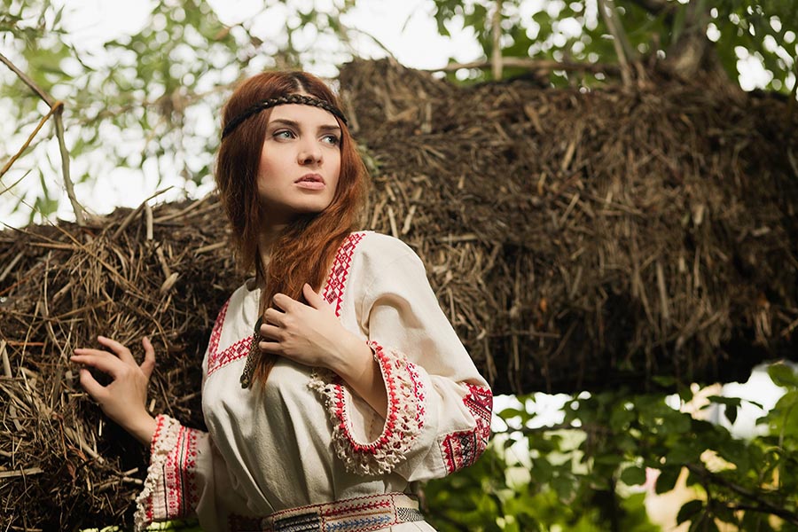 Women in Slavic costumes in Rangoon